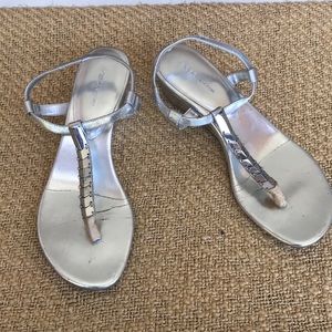 Bcbg silver flats sz 7.5